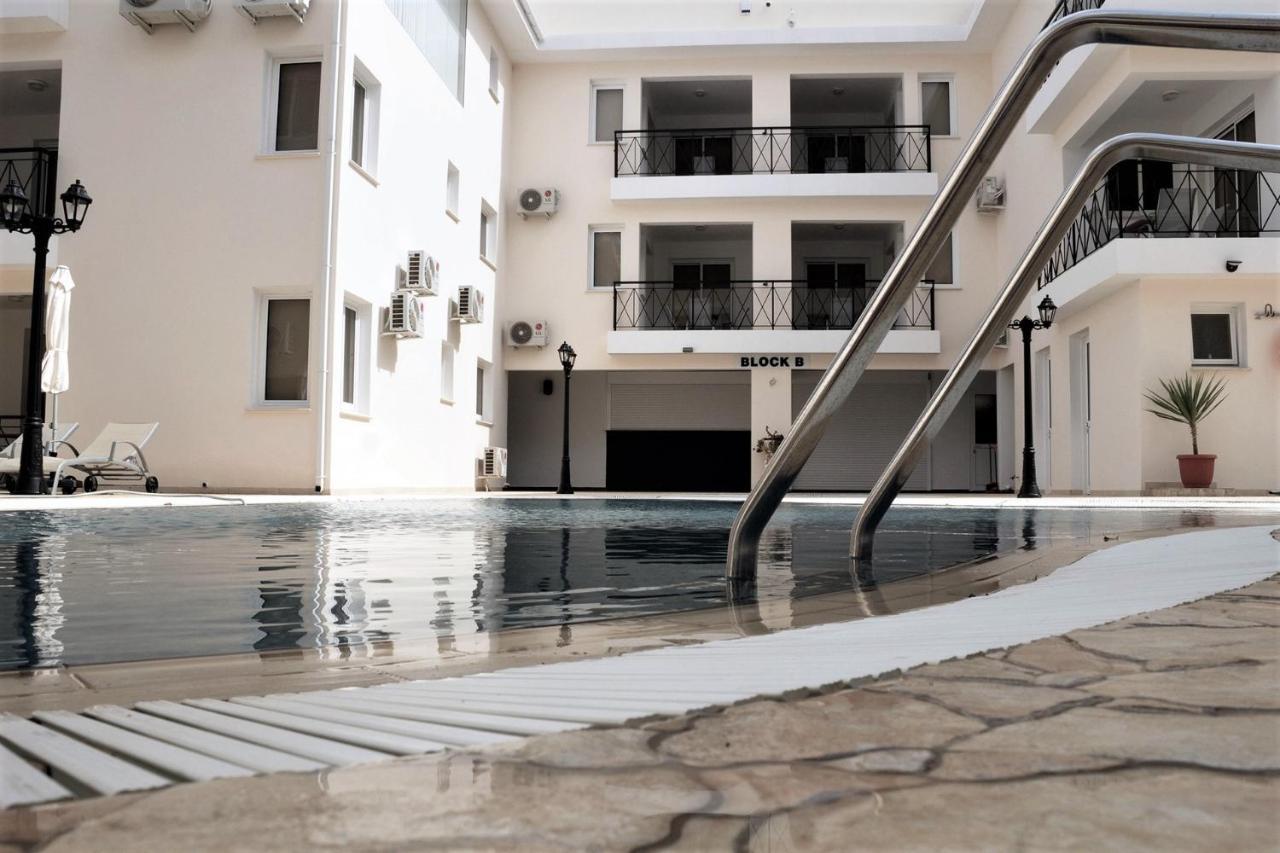 Carisa Livadia Gardens Apartment Ngoại thất bức ảnh