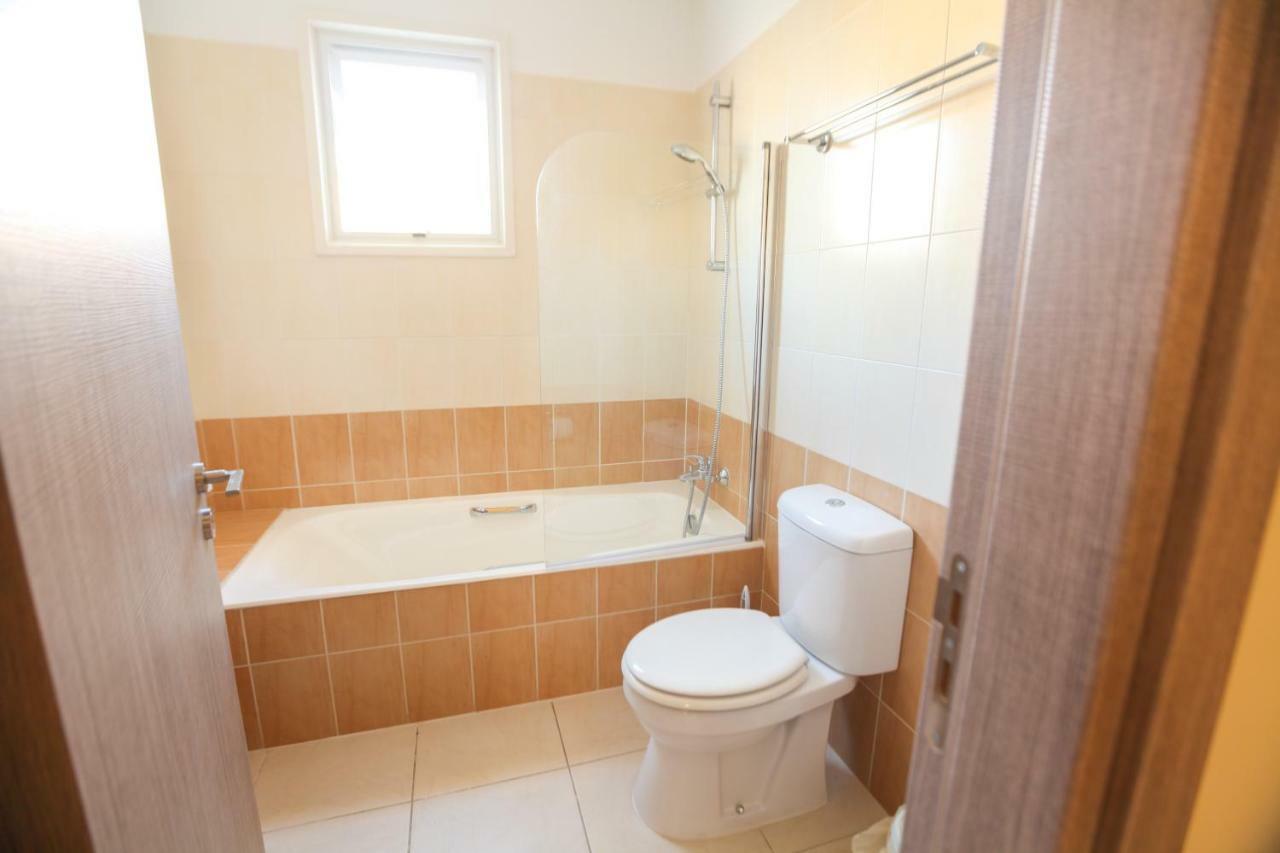 Carisa Livadia Gardens Apartment Ngoại thất bức ảnh